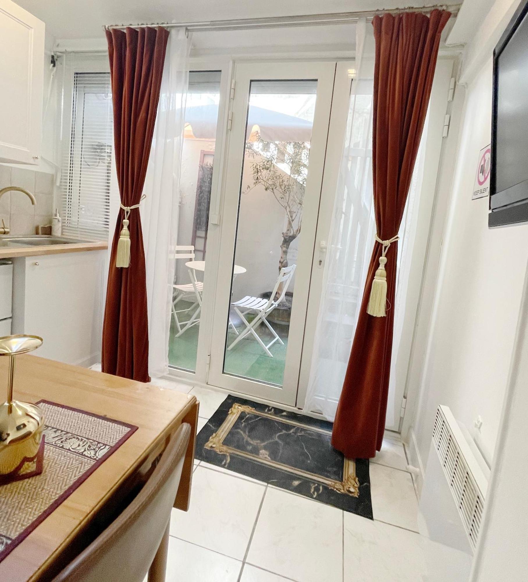 Sympathy Studio For 2 Near The Sacre Coeur Paris Exterior foto